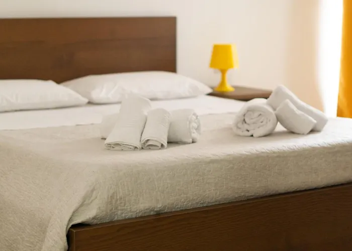 In Bloom Bed & Breakfast